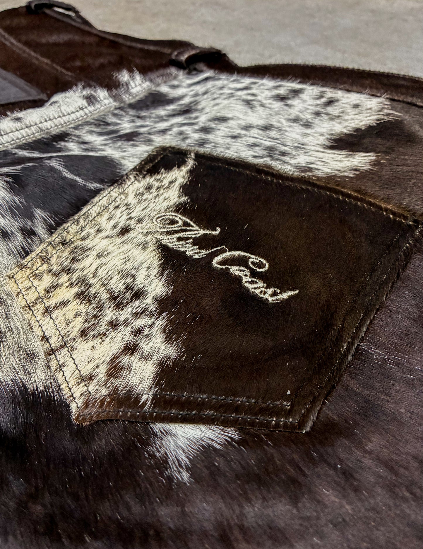 Cowhide Shorts 34