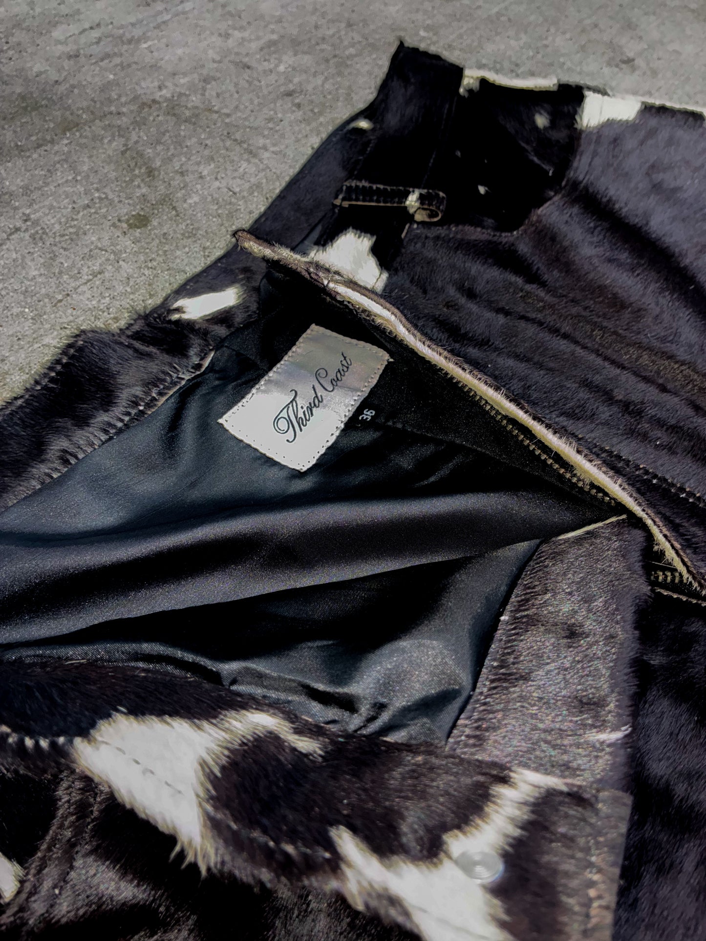 Cowhide Shorts 36