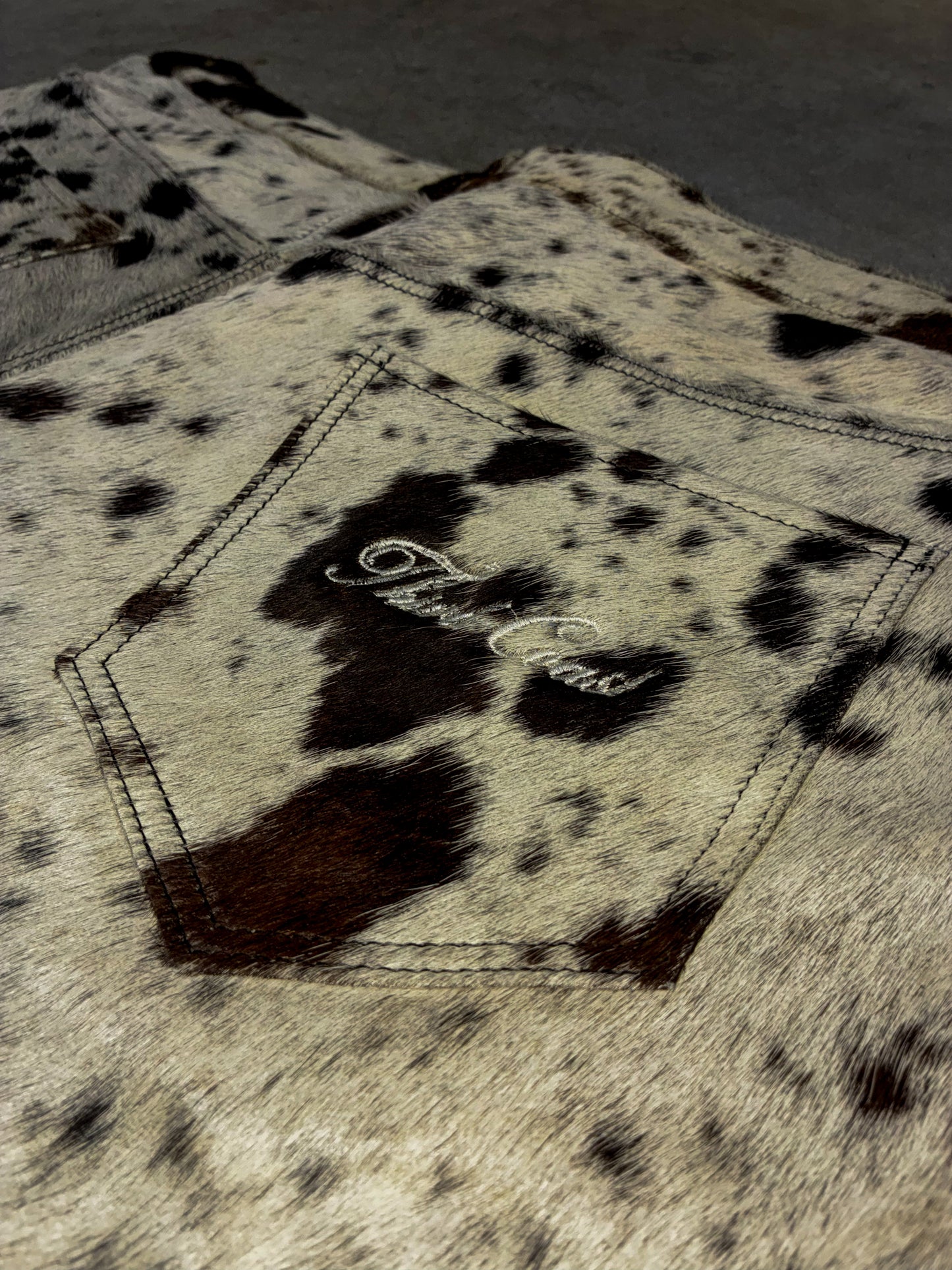 Cowhide Shorts 38