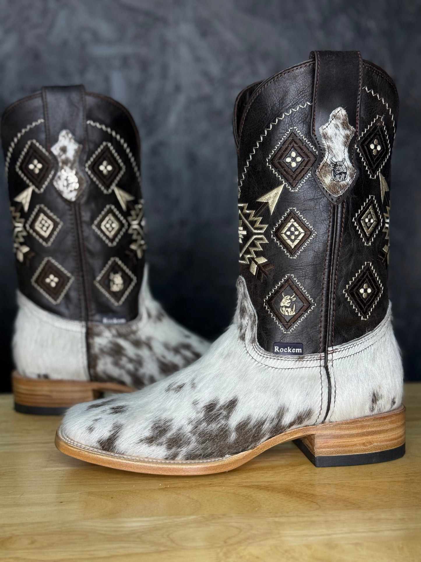 Rock’em Cowhide 8