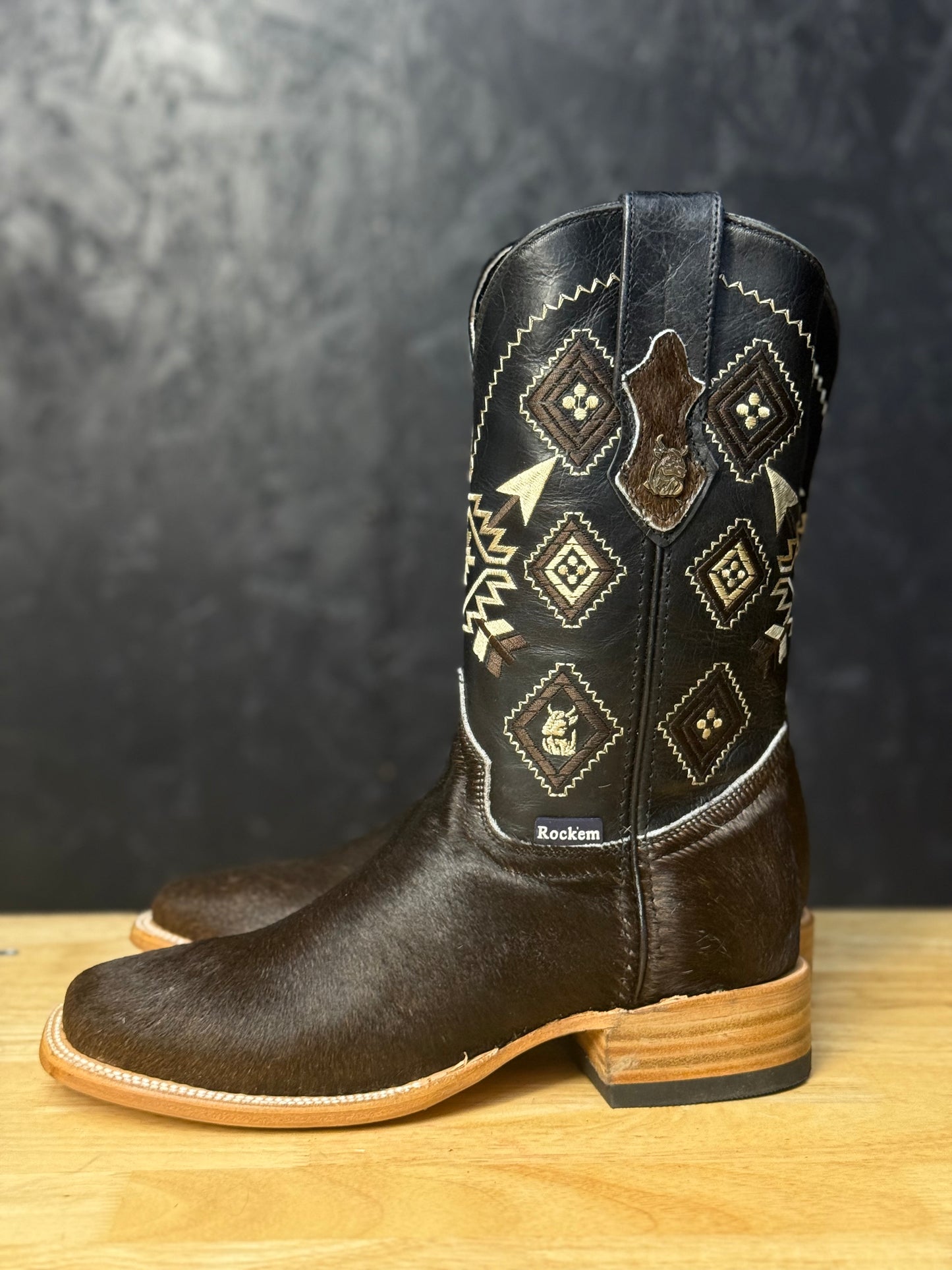 Rock’em Cowhide 7.5