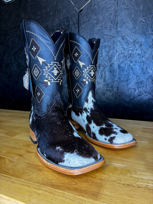 Cowhide boot