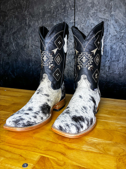 Cowhide boot